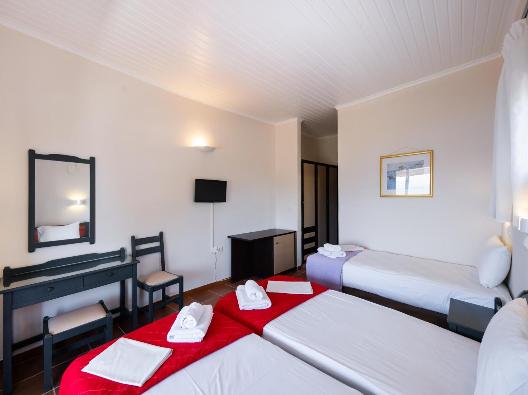 Ionio Hotel Nikiana Bagian luar foto
