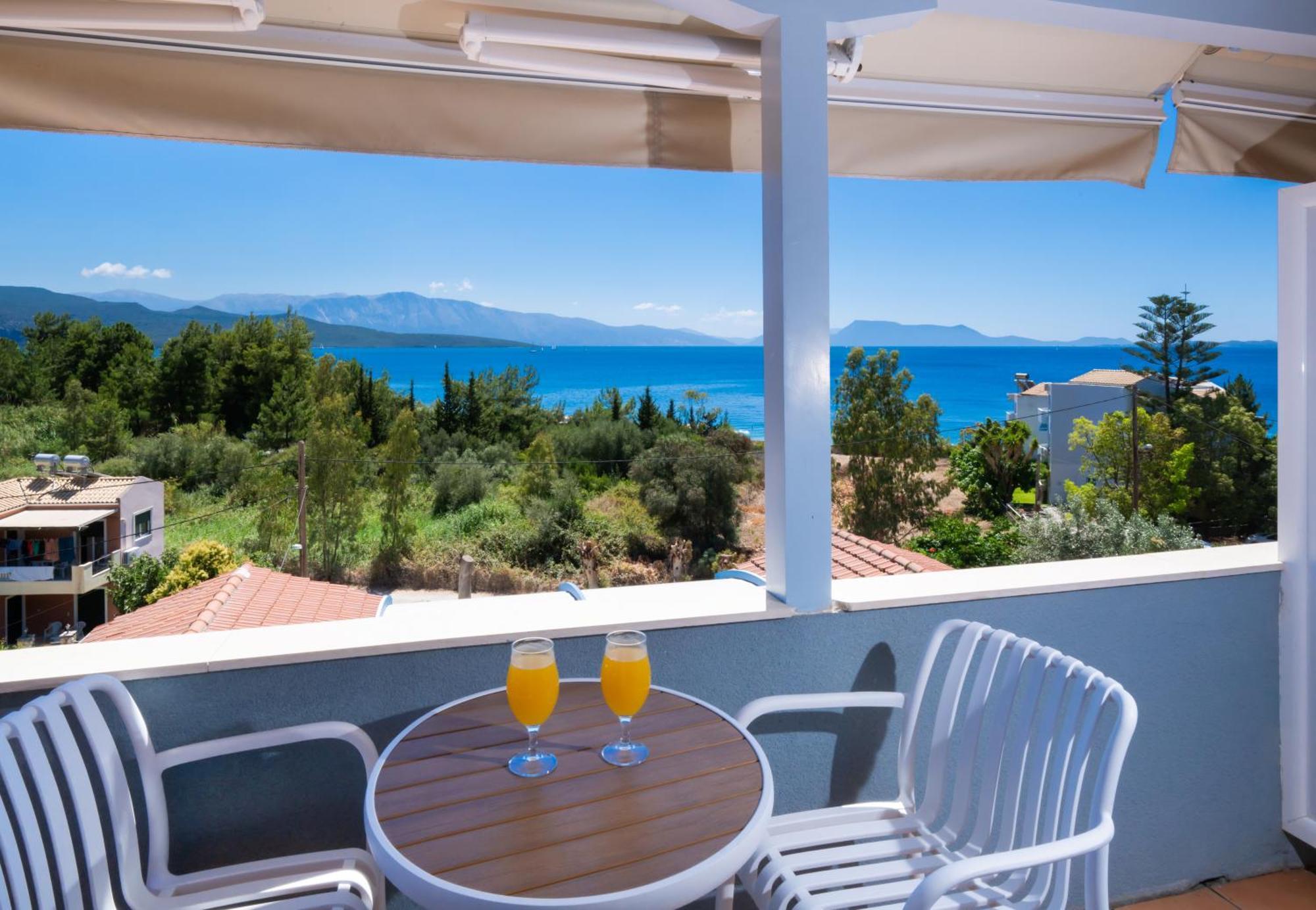 Ionio Hotel Nikiana Bagian luar foto